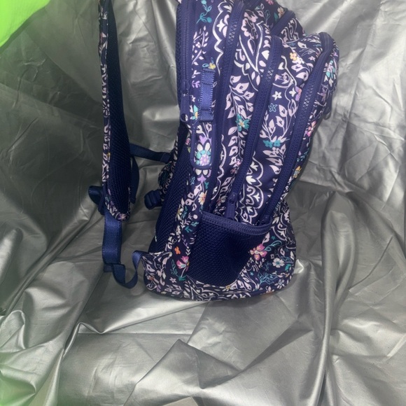 Vera Bradley Lighten Up Reactive Journey Women's Recycled Backpack, One Size - Picture 7 of 15